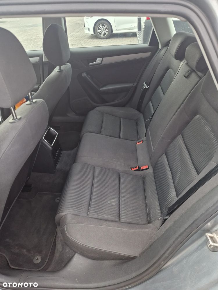 Audi A4 Avant 2.0 TDI - 13