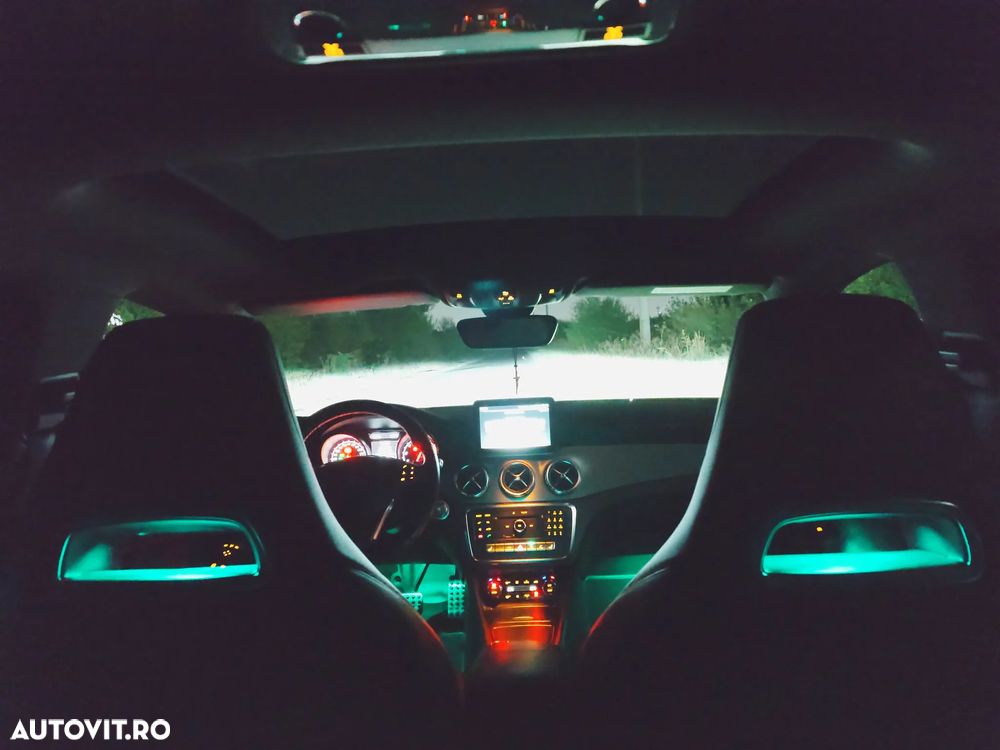 Mercedes-Benz CLA 220 - 7