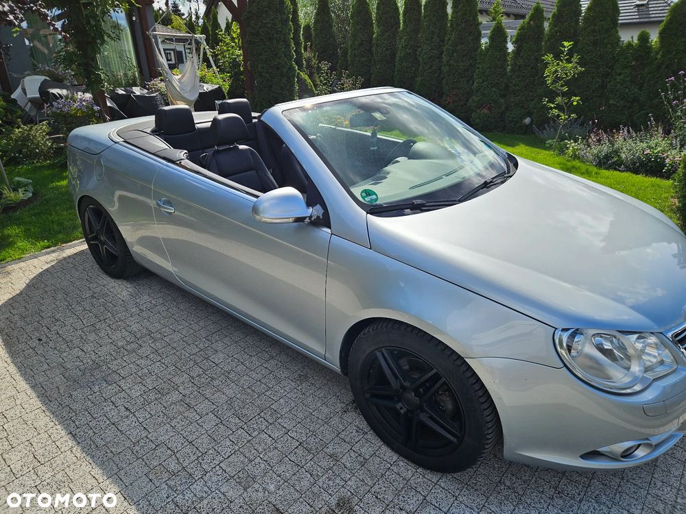 Volkswagen Eos 2.0 FSI Individual Chrom - 16