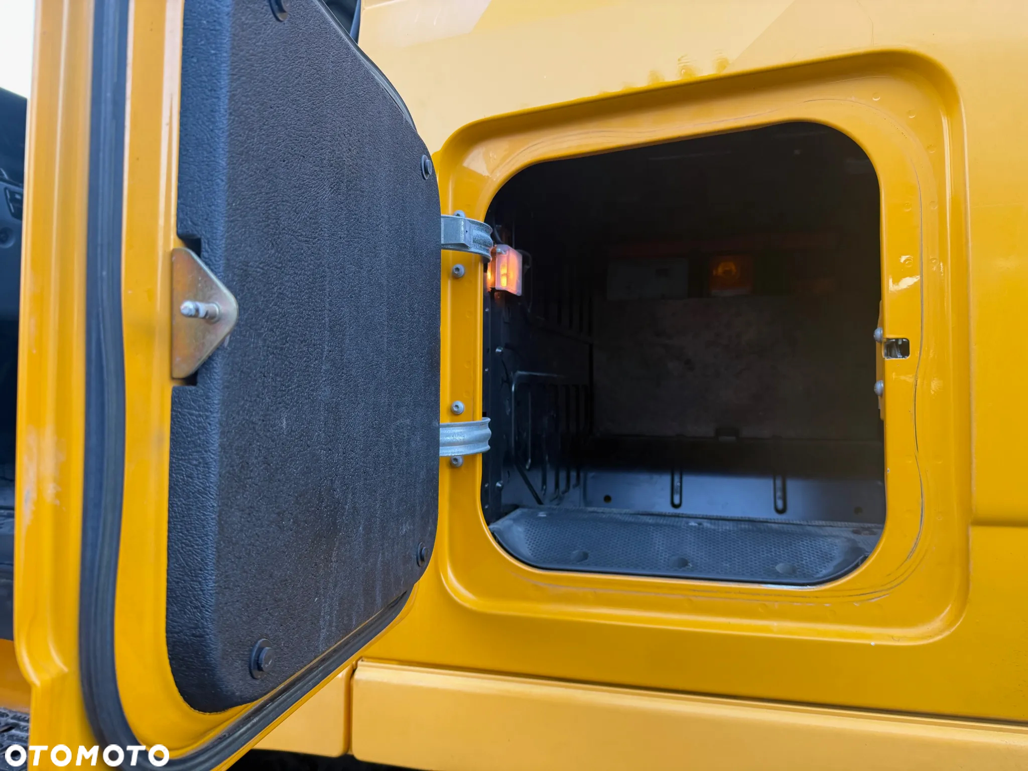Mercedes-Benz Actros 4165 - 12