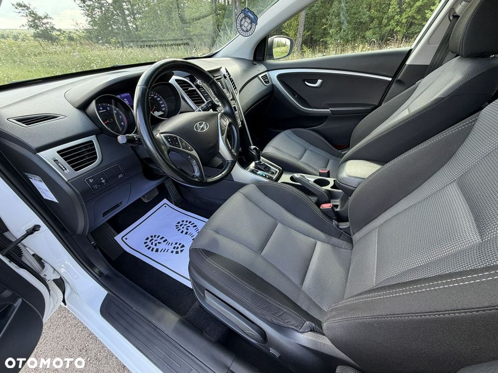 Hyundai i30 - 16