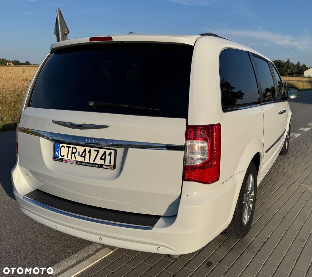 Chrysler Town & Country 3.6 Touring - 6