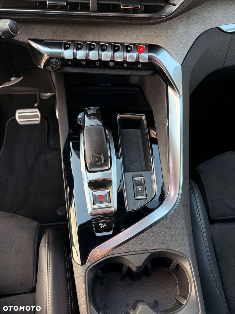 Peugeot 3008 1.6 PureTech GT S&S EAT8 - 30