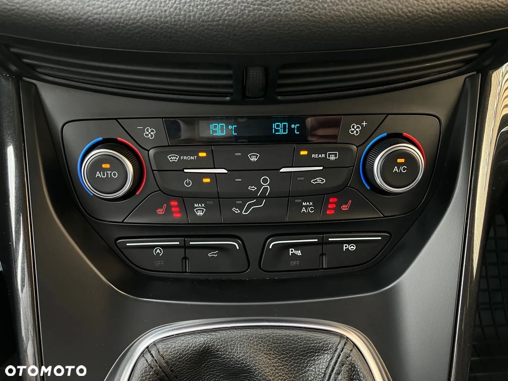 Ford Kuga 1.5 EcoBoost FWD Titanium ASS GPF - 33
