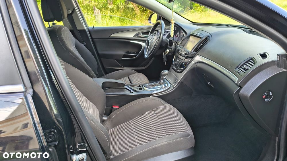 Opel Insignia - 13