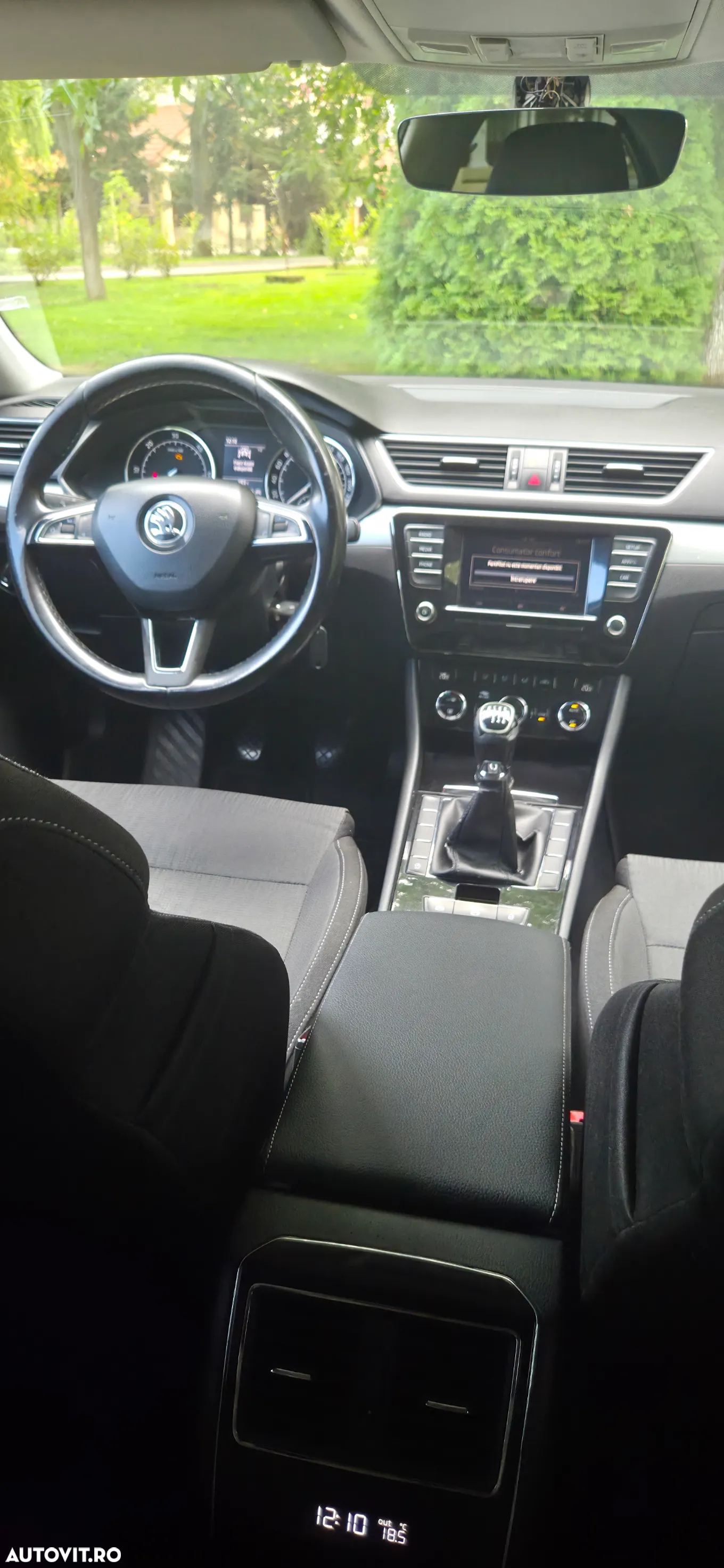 Skoda Superb 2.0 TDI Active - 10