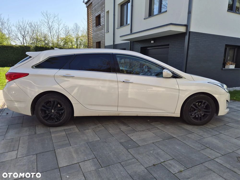 Hyundai i40 Kombi 1.7 CRDi Premium - 14