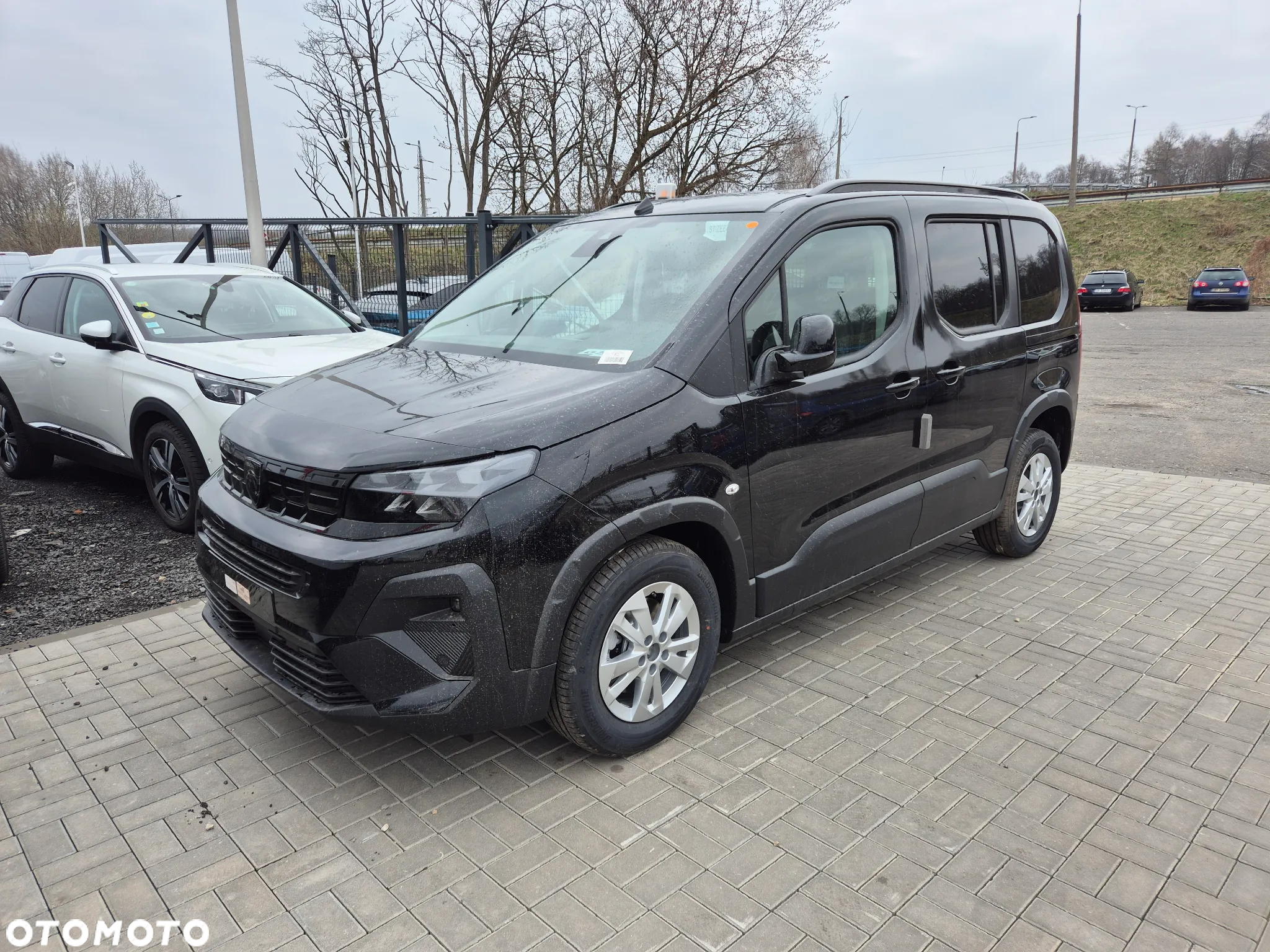 Peugeot Rifter 1.2 PureTech Allure S&S N1 - 2