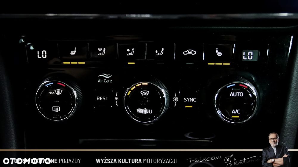 Skoda Superb 2.0 TDI Ambition DSG - 17