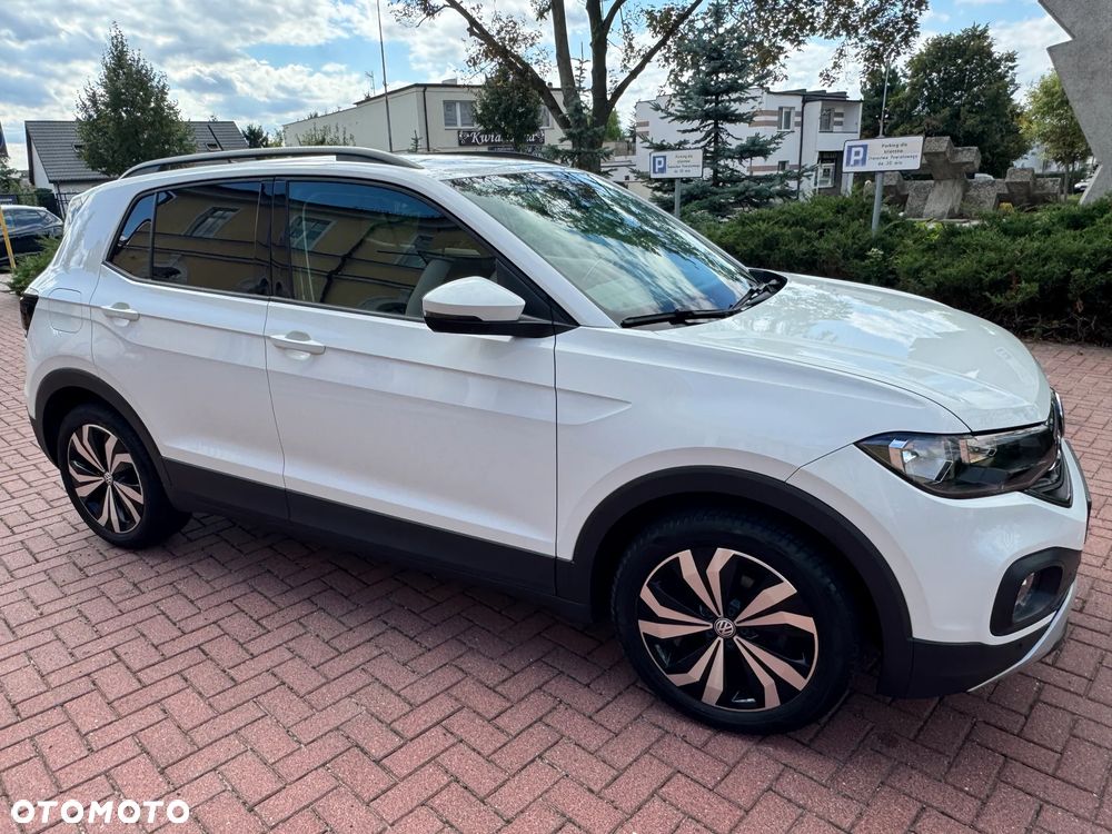Volkswagen T-Cross - 12