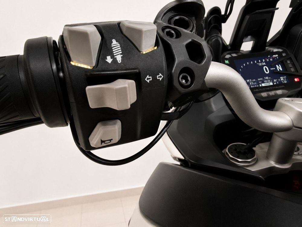Ducati Multistrada 950 S  GP White - 12