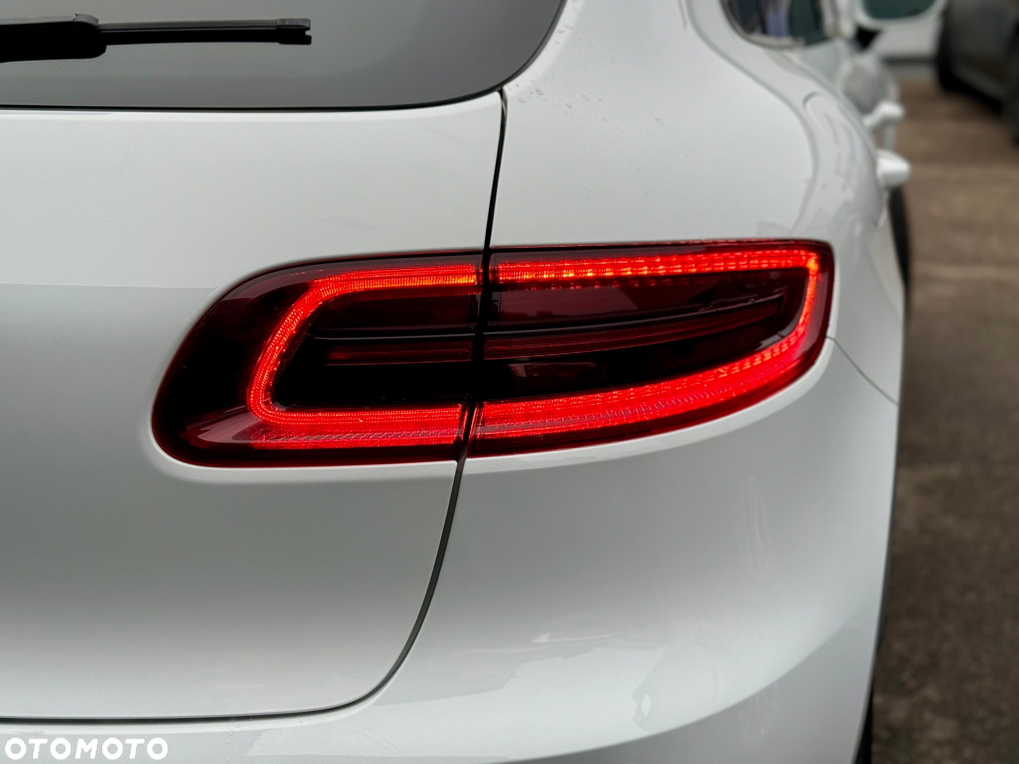Porsche Macan Turbo - 25