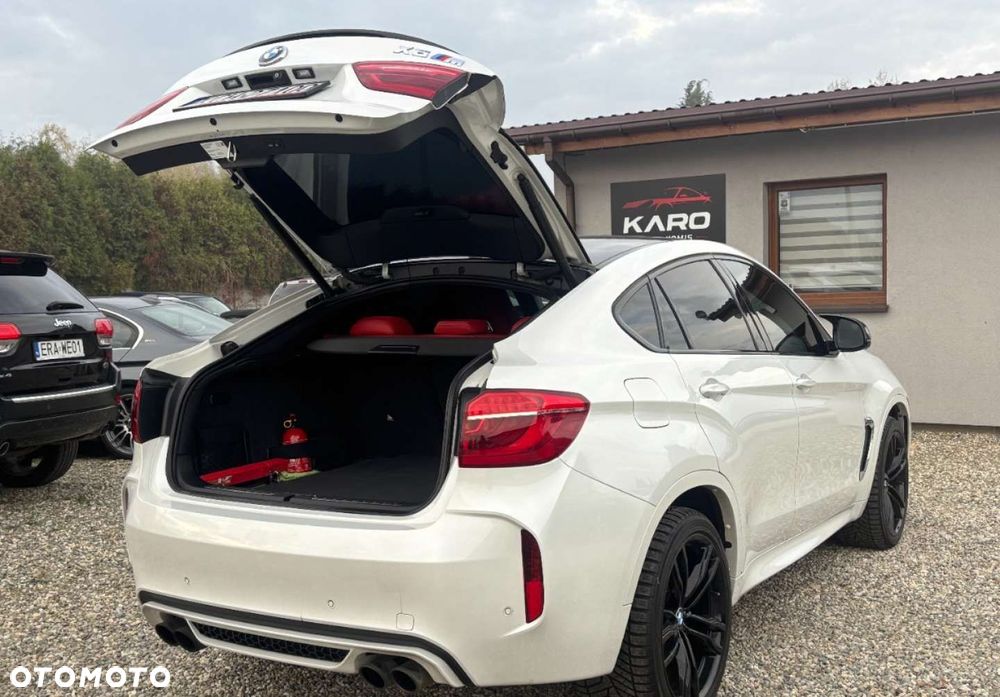 BMW X6M - 28