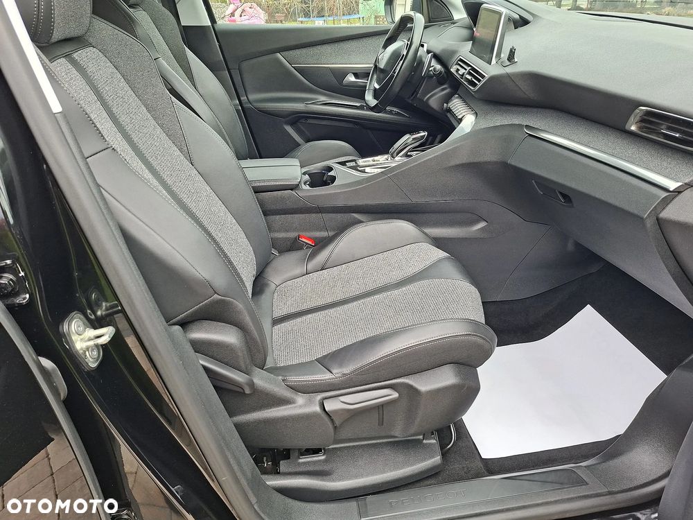 Peugeot 3008 - 14