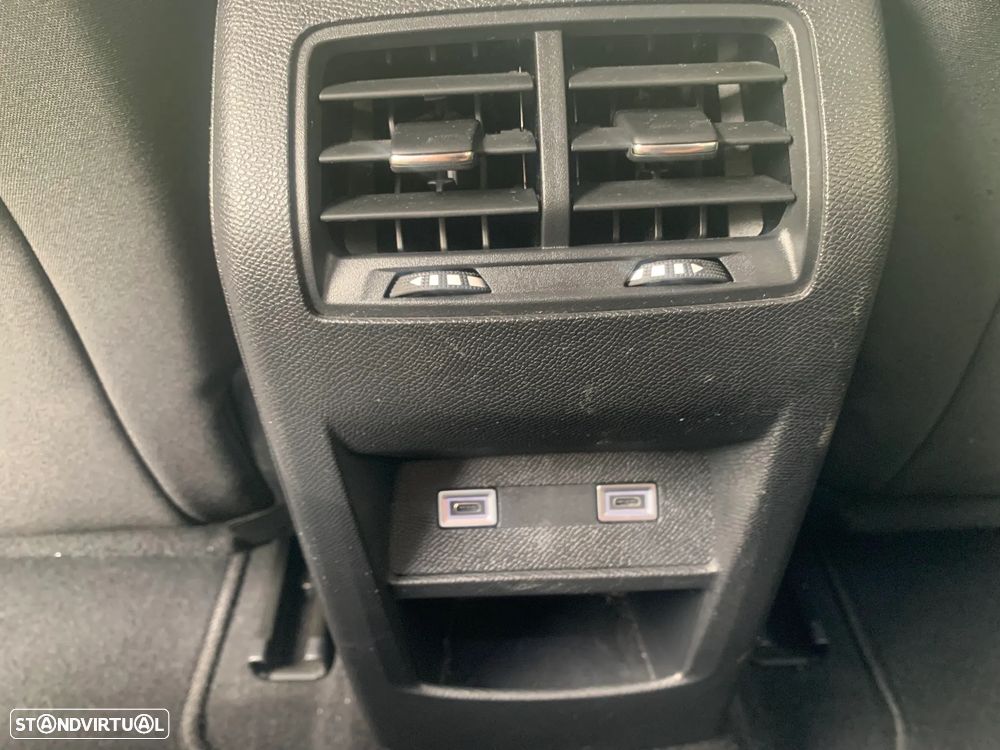 Peugeot 308 SW 1.6 Hybrid Allure Pack e-EAT8 - 20