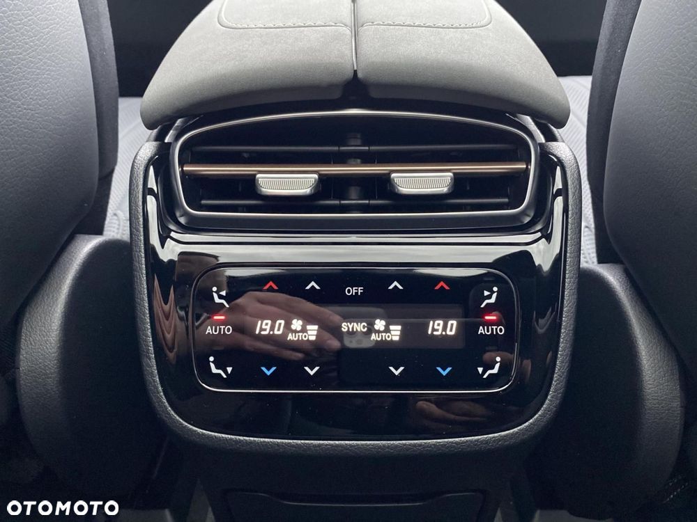 Mercedes-Benz EQS - 17