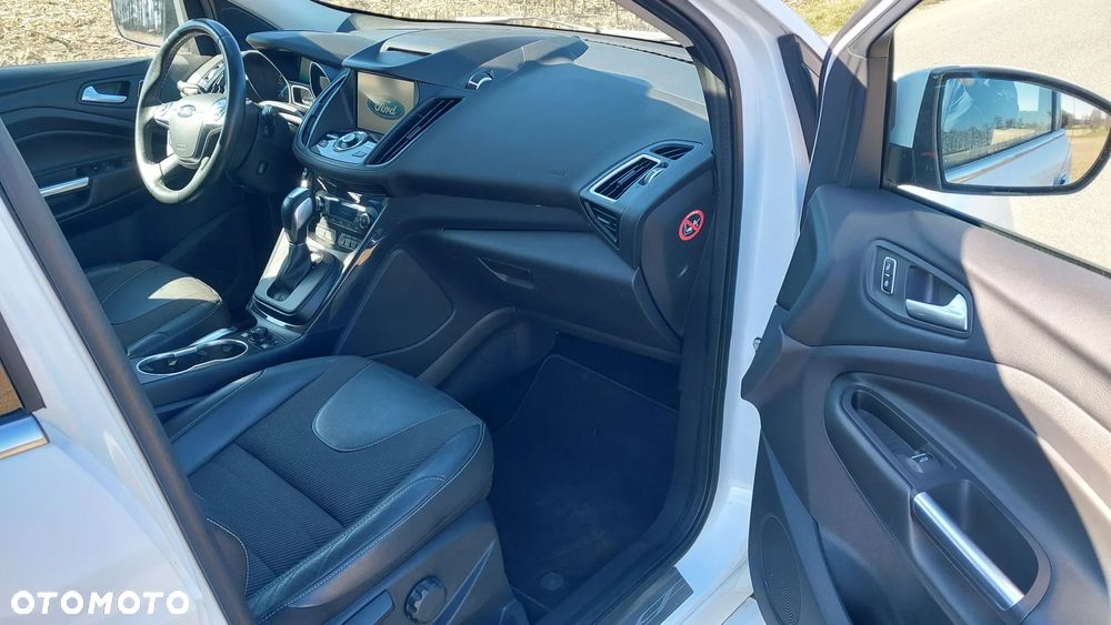 Ford Kuga 2.0 TDCi 4x4 Individual - 12