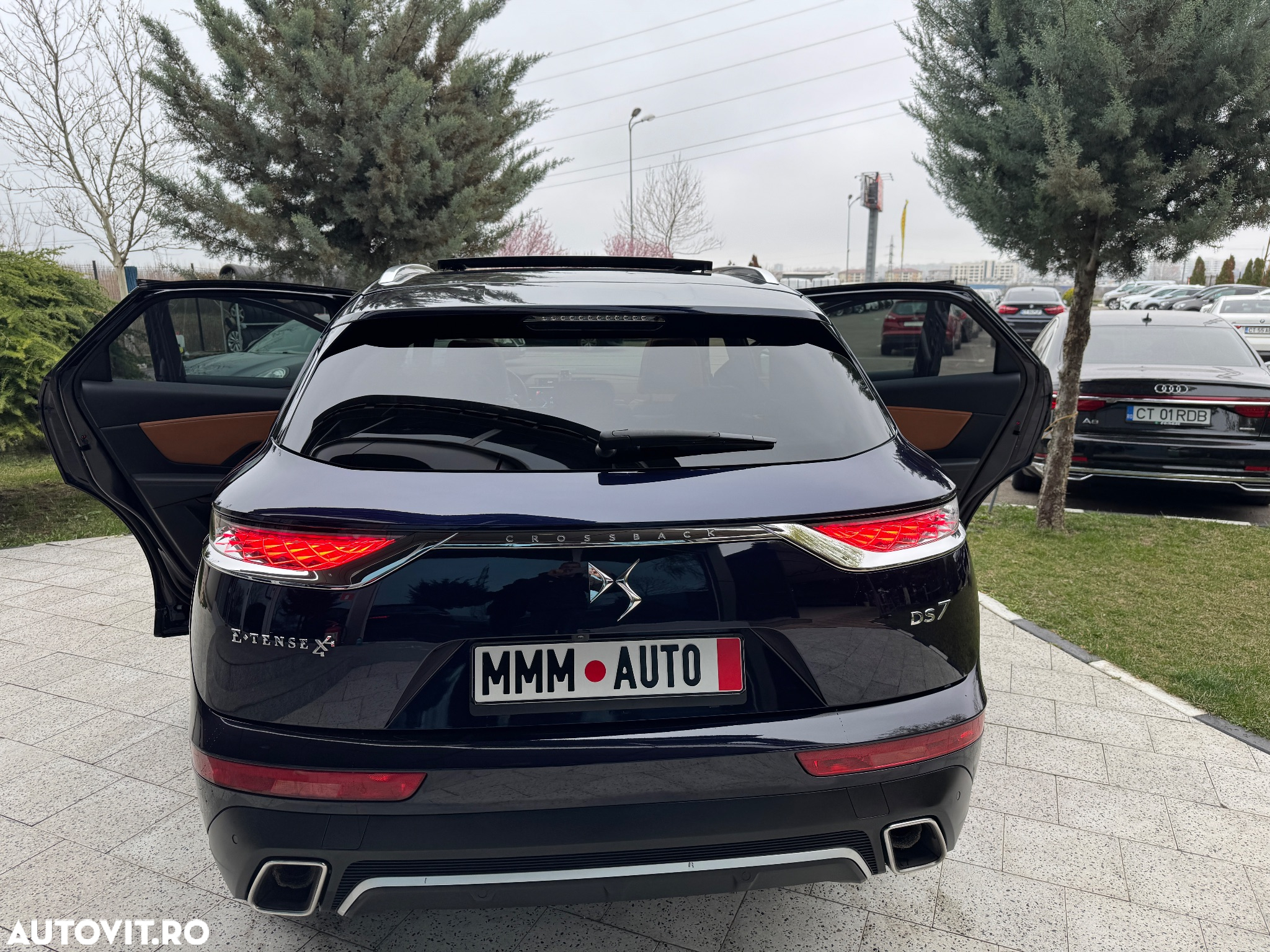 DS Automobiles DS 7 Crossback DS7 1.6 PHeV AWD 300 EAT8 OPERA - 30
