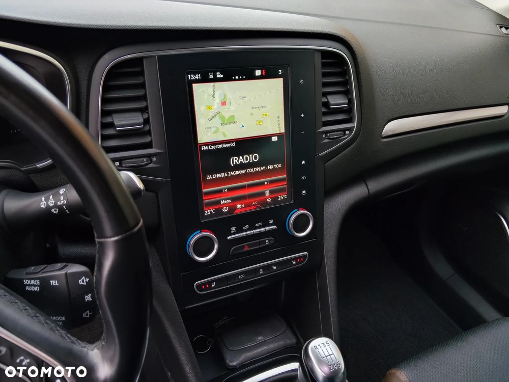 Renault Megane ENERGY TCe 130 BOSE EDITION - 22