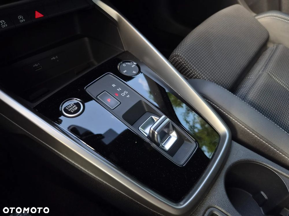 Audi A3 Sportback 35 TDI S tronic S line - 14