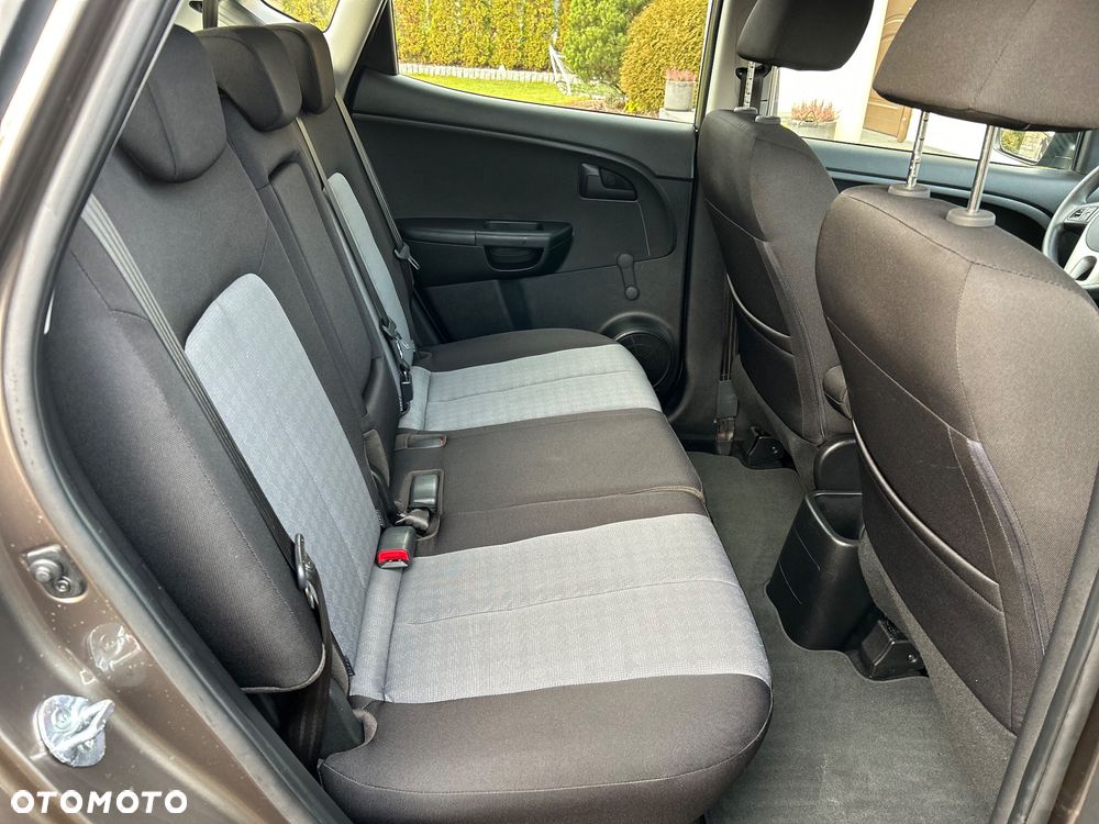 Kia Venga 1.6 CVVT Automatik Platinum Edition - 16