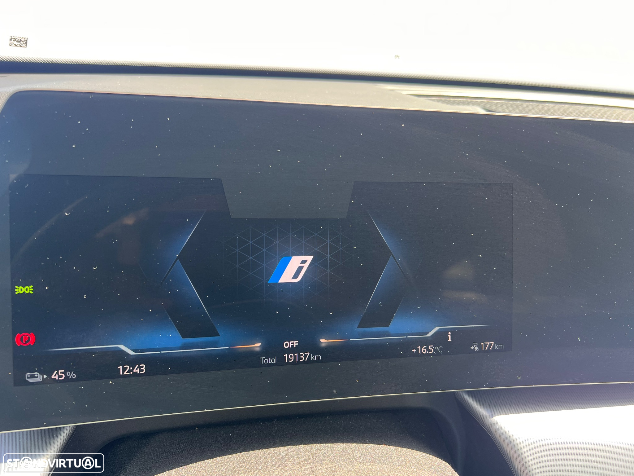 BMW iX1 xDrive30 M Sport Pack - 41