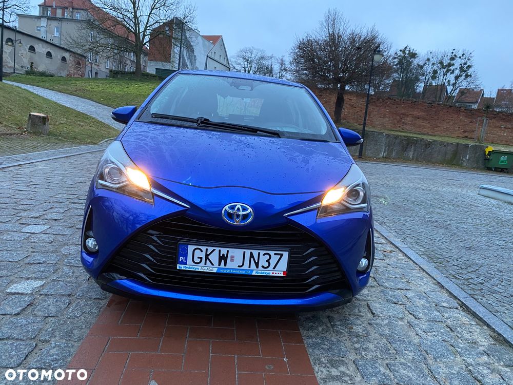 Toyota Yaris 1.5 VVT-i Team Deutschland - 8