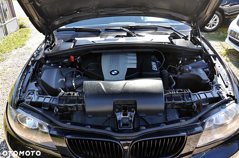 BMW Seria 1 118d - 28