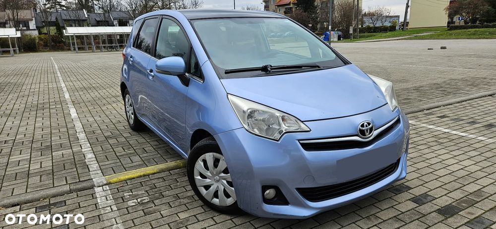 Toyota Verso S 1.4 D-4D Premium - 4