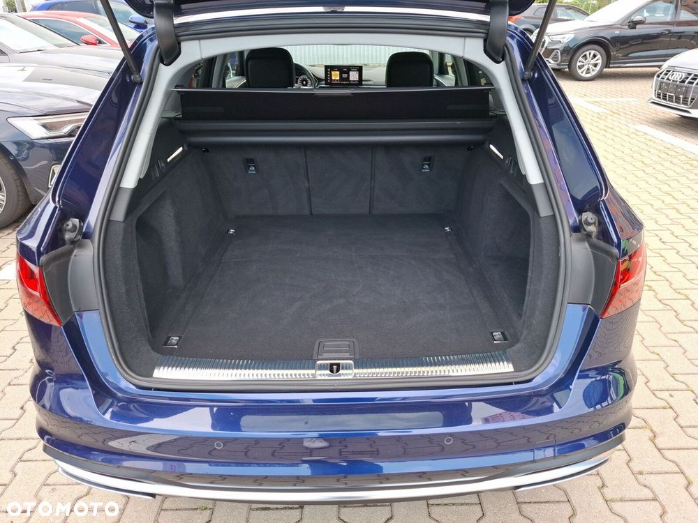 Audi A4 Avant - 10