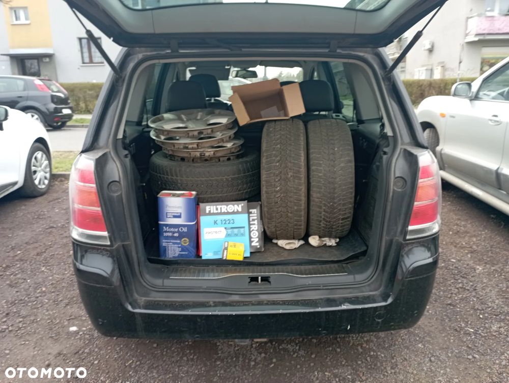 Opel Zafira - 8