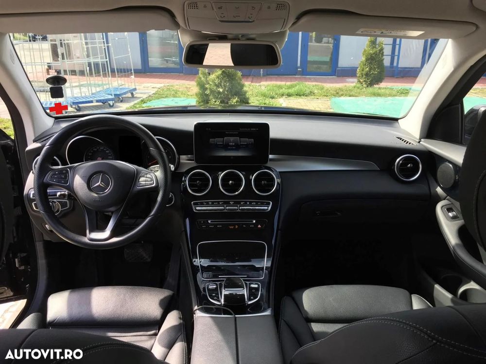 Mercedes-Benz GLC - 2