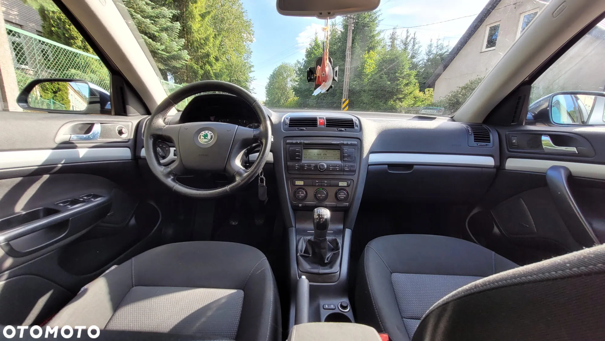Skoda Octavia Combi 2.0 TDI DPF Ambiente - 18
