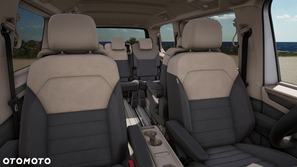 Volkswagen Multivan - 14