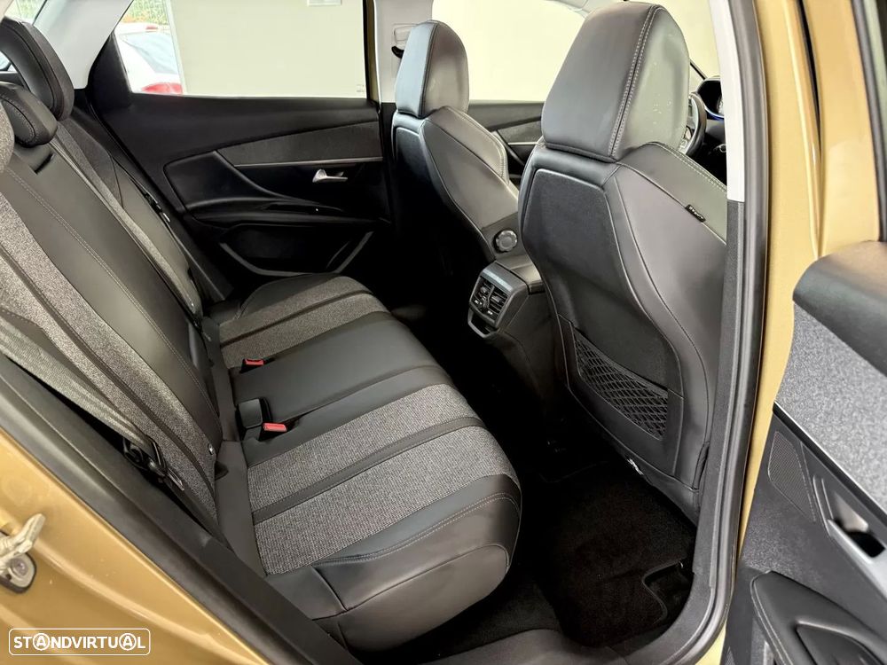 Peugeot 3008 1.6 BlueHDi GT Line - 34