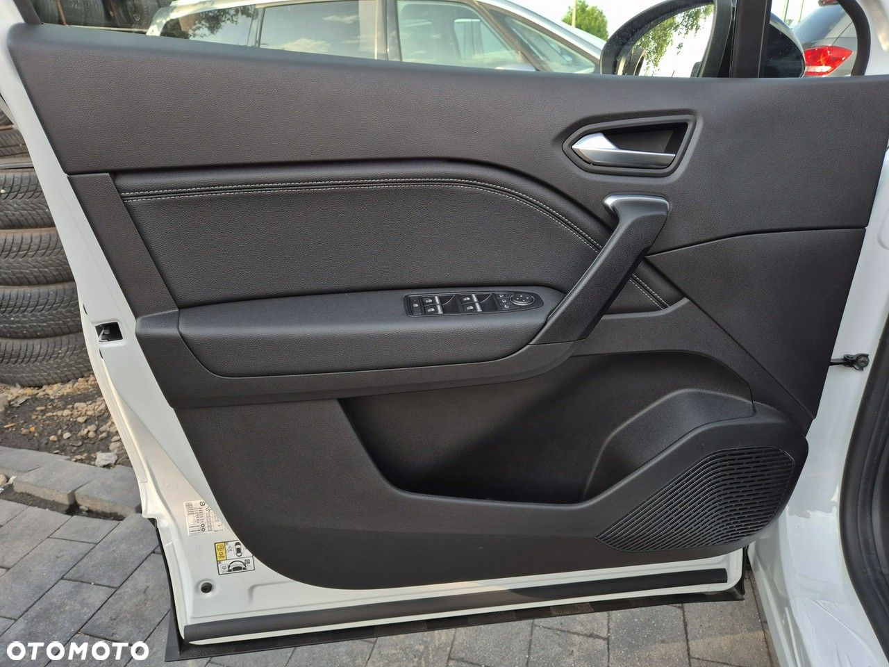 Renault Captur - 10