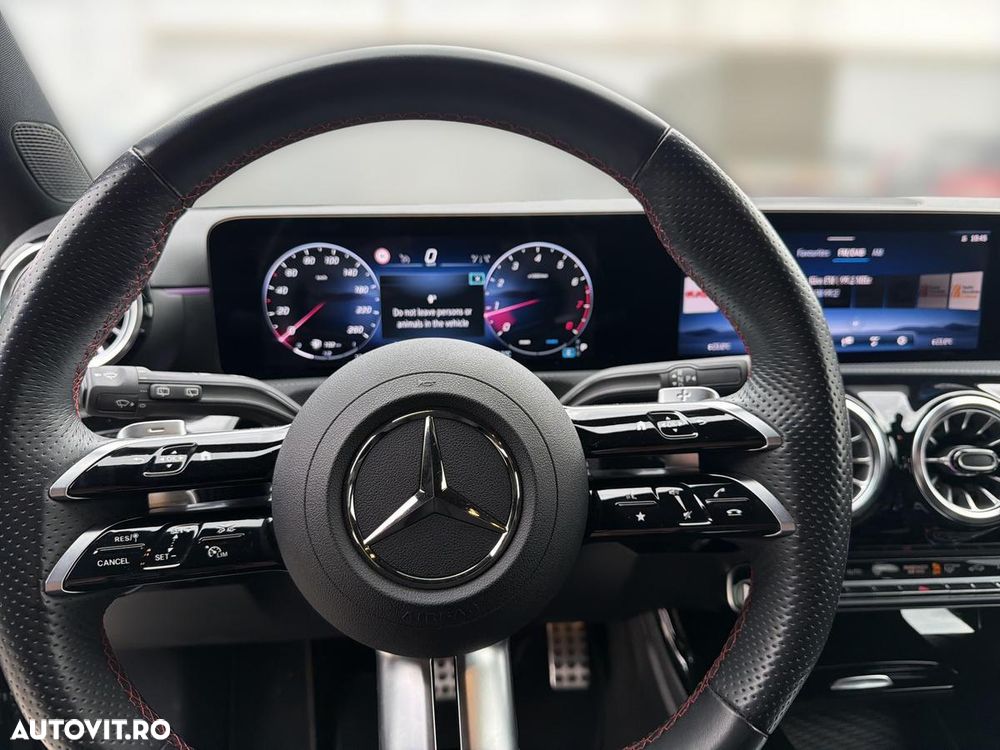 Mercedes-Benz A 200 MHEV 7G-DCT - 11