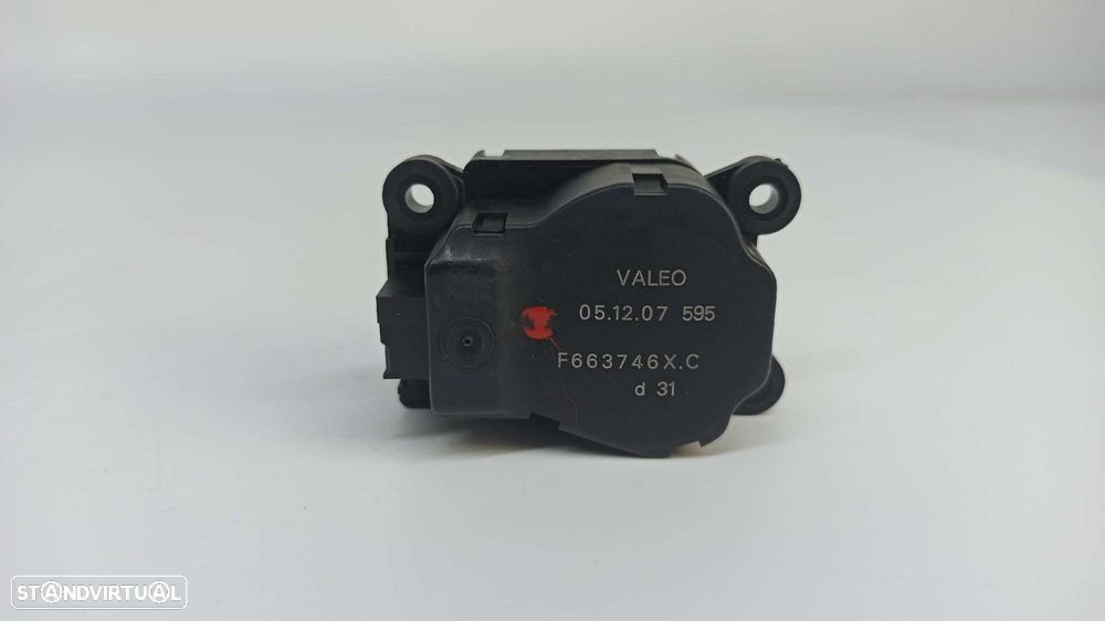 MOTOR DA ABERTURA DAS CONDUTAS DO CLIMATIZADOR PEUGEOT 308 PREMIUM - 1