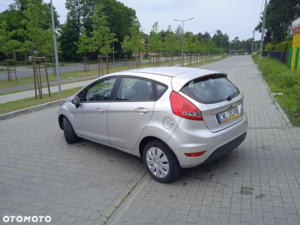Ford Fiesta 1.25 Silver X - 15