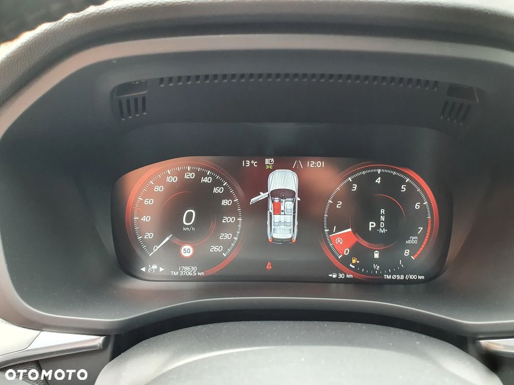 Volvo XC 60 B4 B Geartronic Momentum Pro - 20