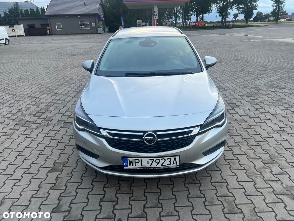 Opel Astra - 2