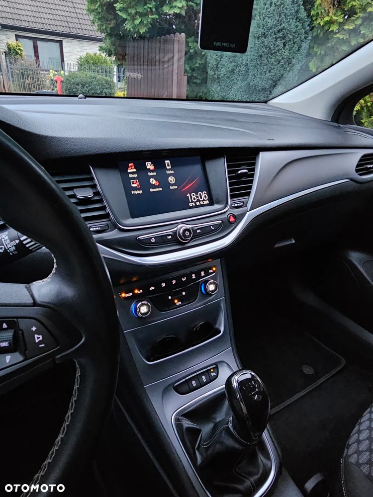 Opel Astra - 15