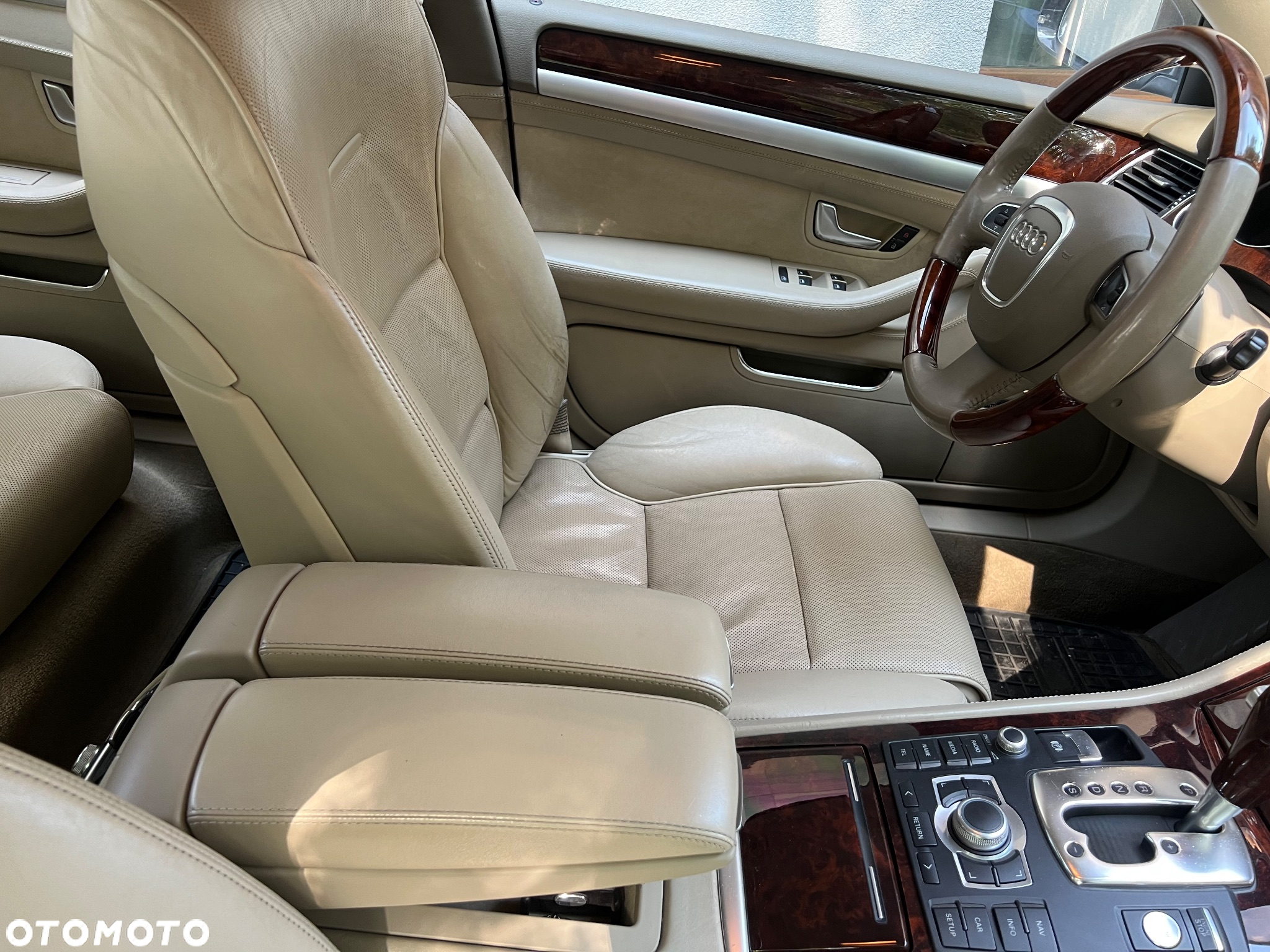 Audi A8 4.2 TDI DPF Quattro - 22