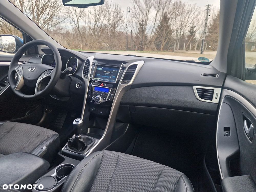 Hyundai i30 blue 1.6 GDI YES Gold - 15