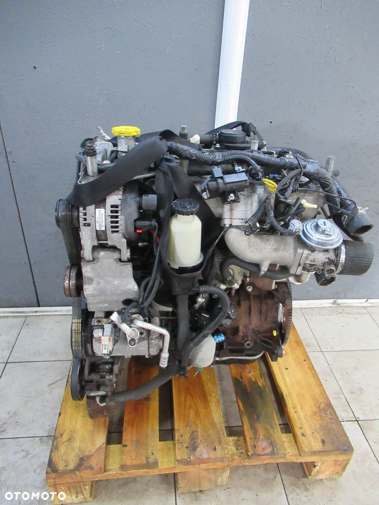 Silnik kompletny Grand Voyager Caravan 2.8 CRD VM28c ENR EGR z tyłu - 2