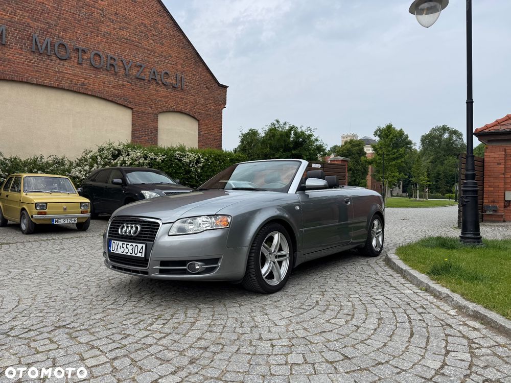 Audi A4 Cabrio - 1