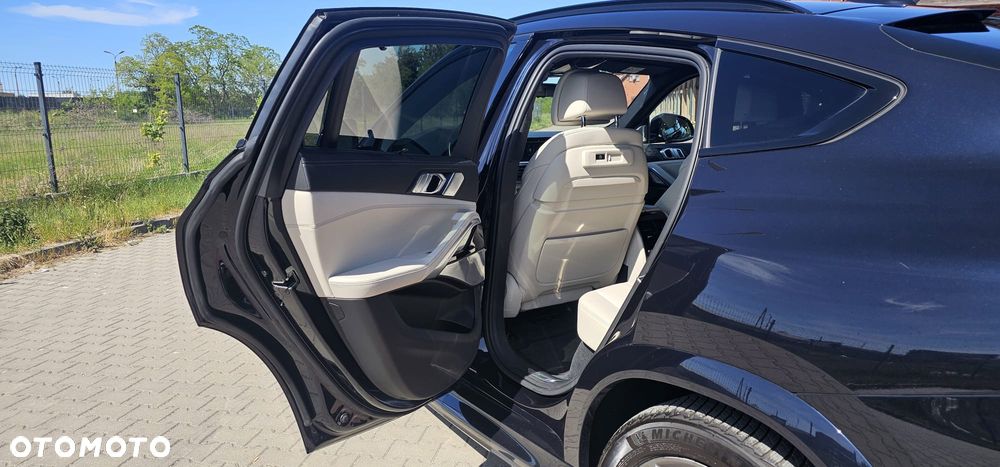 BMW X6 - 28