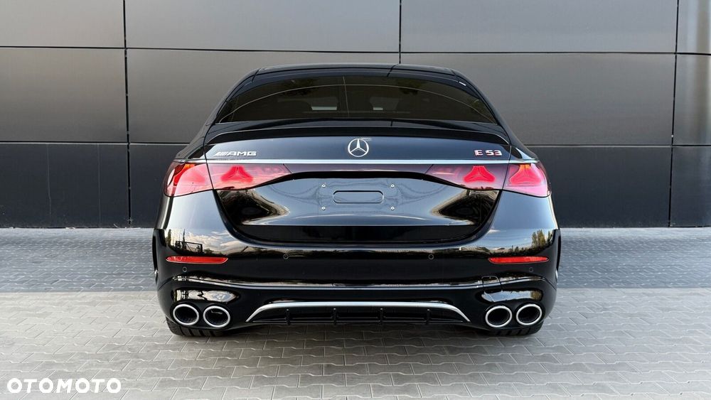 Mercedes-Benz E-Class 2026 photo 4