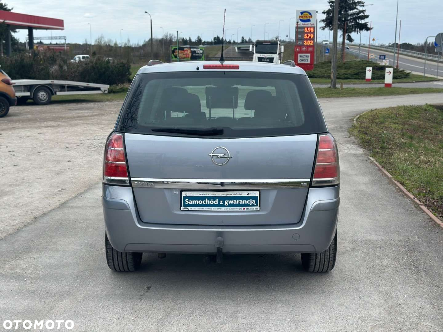 Opel Zafira 1.8 Essentia - 12