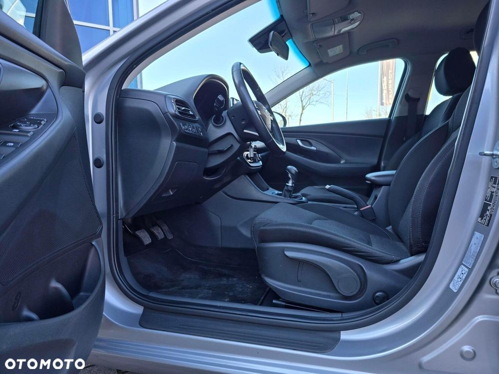 Hyundai i30 1.0 T-GDI Smart - 12